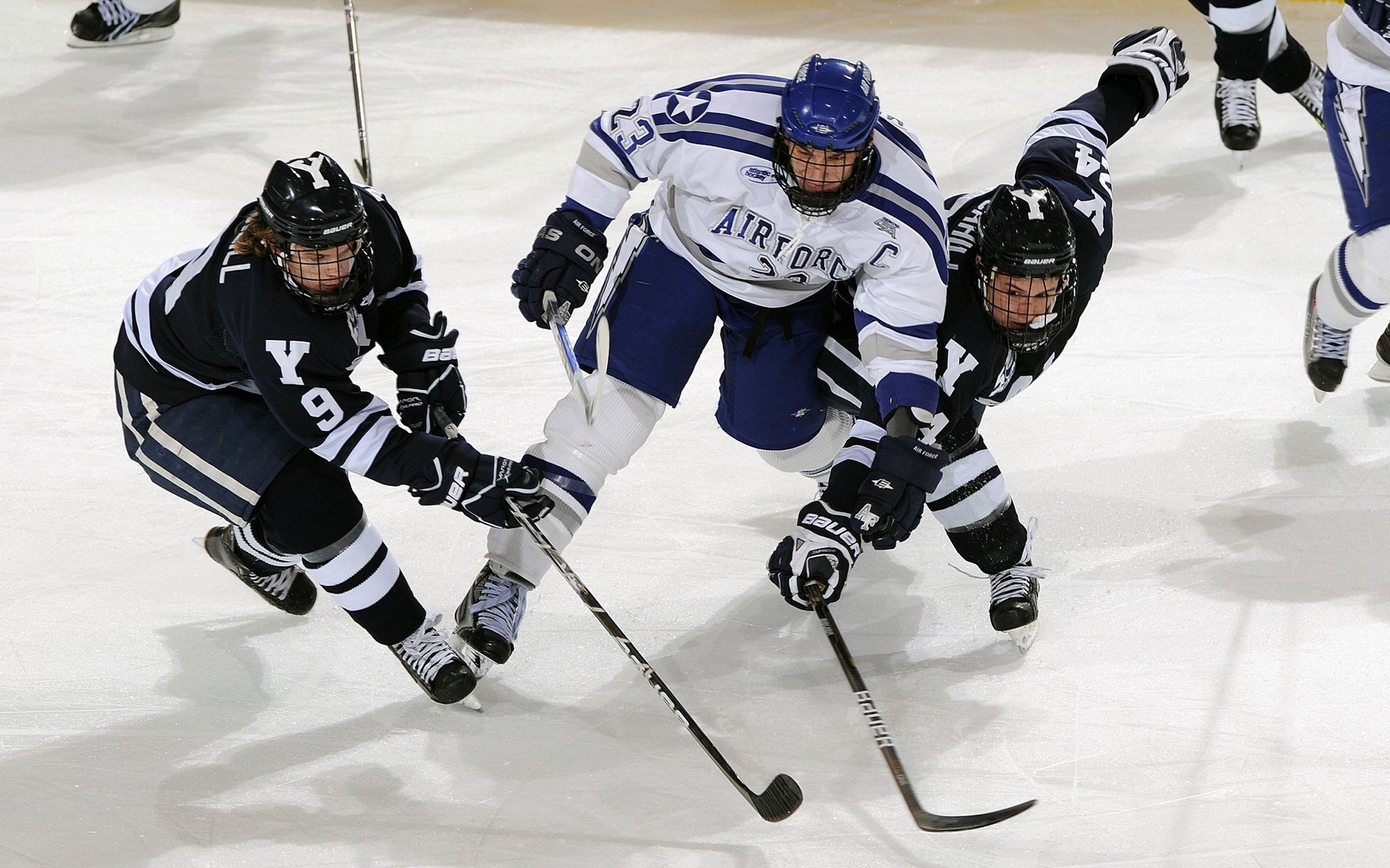 奥运周期关键战之夜,库里比赛走势一手掌控